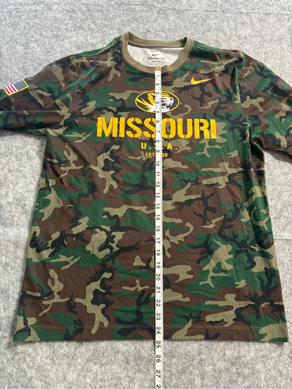 Nike Missouri Tigers Long Sleeve Shirt Mens Medium Camo OHT Military App